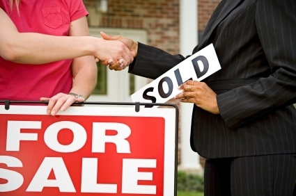 realtor handshake sold